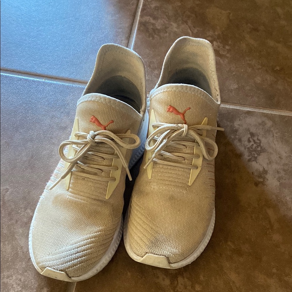 Puma Tan Sneakers
